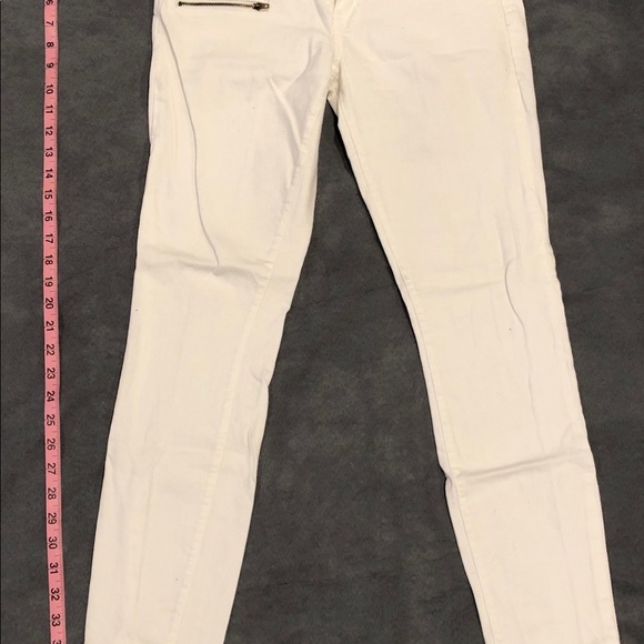 SOLD! Skinny White Jeans - Picture 2 of 5